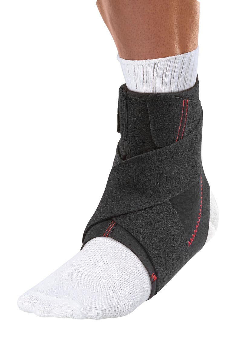 Mueller®AdjustableAnkleSupportS/M