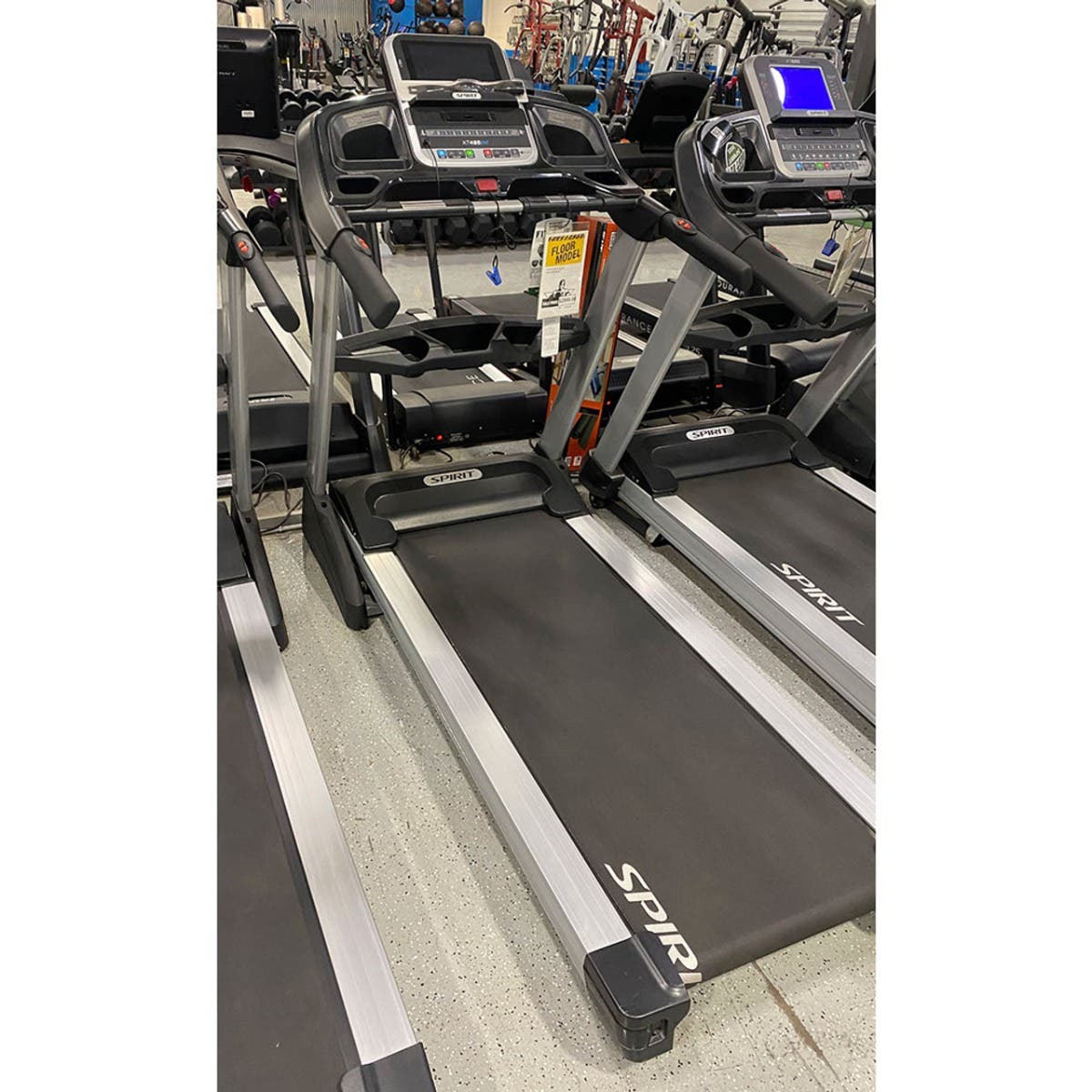 SpiritXT485ENTTreadmill-15.6touchScreenW/MirroringandWiFi